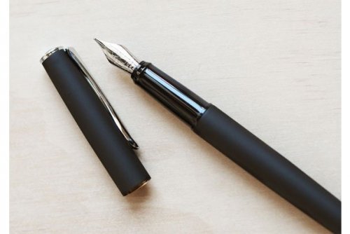 Перьевая ручка Diplomat Esteem Black Matt перо M