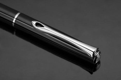 Шариковая ручка Diplomat Traveller Black Lacquer