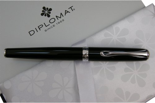 Перьевая ручка Diplomat Excellence A2 Black Lacquer перо F