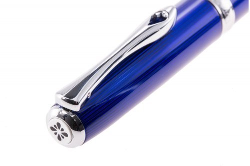 Перьевая ручка Diplomat Excellence A2 Skyline Blue перо F