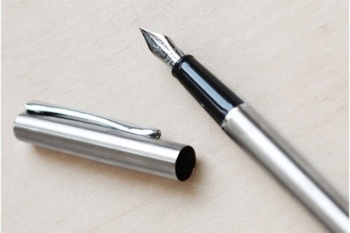 Перьевая ручка Diplomat Traveller Stainless Steel перо M