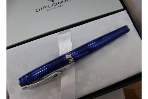 Ручка-роллер Diplomat Excellence A2 Skyline Blue