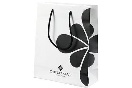 Перьевая ручка Diplomat Excellence A Plus Rhomb Guilloche Lapis Black перо F